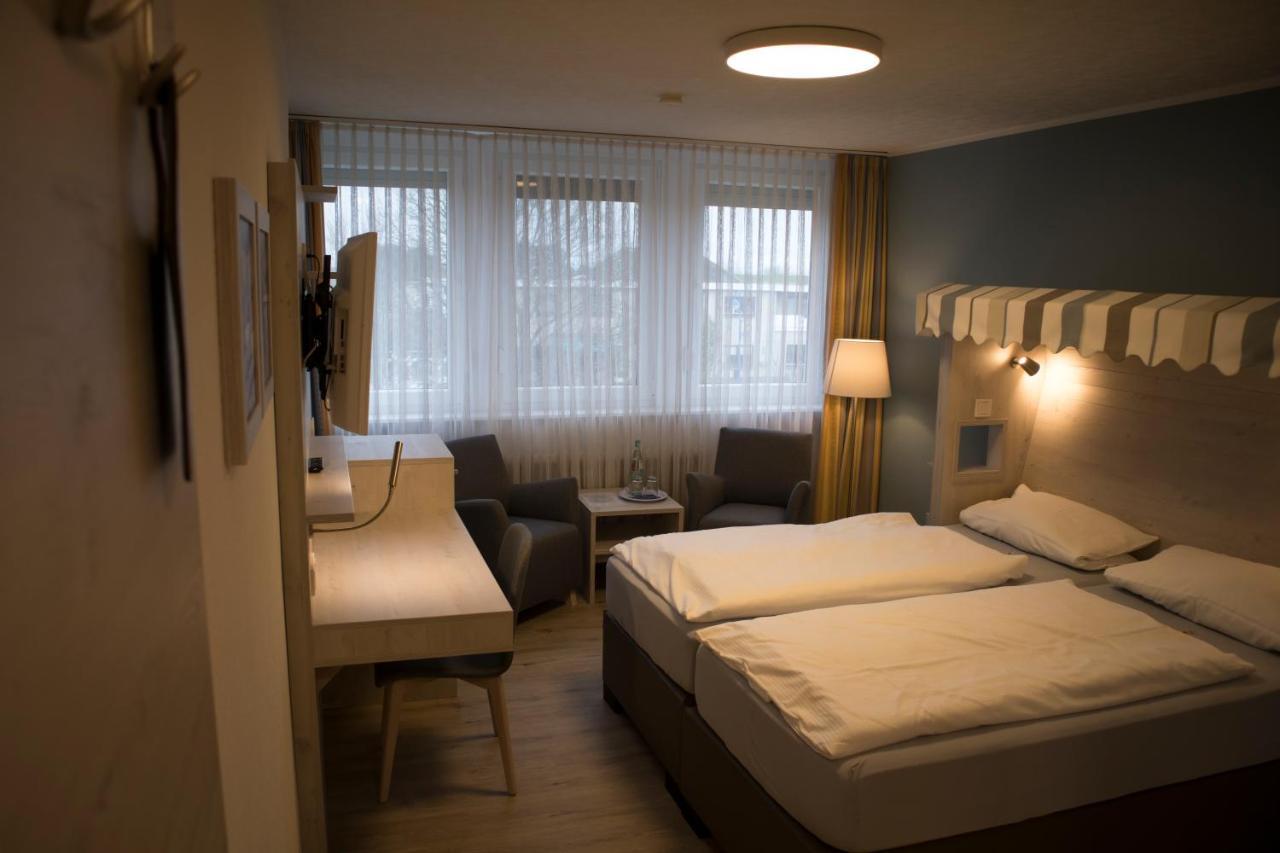 Hotel Am Friesenstrand Tossens Exterior foto